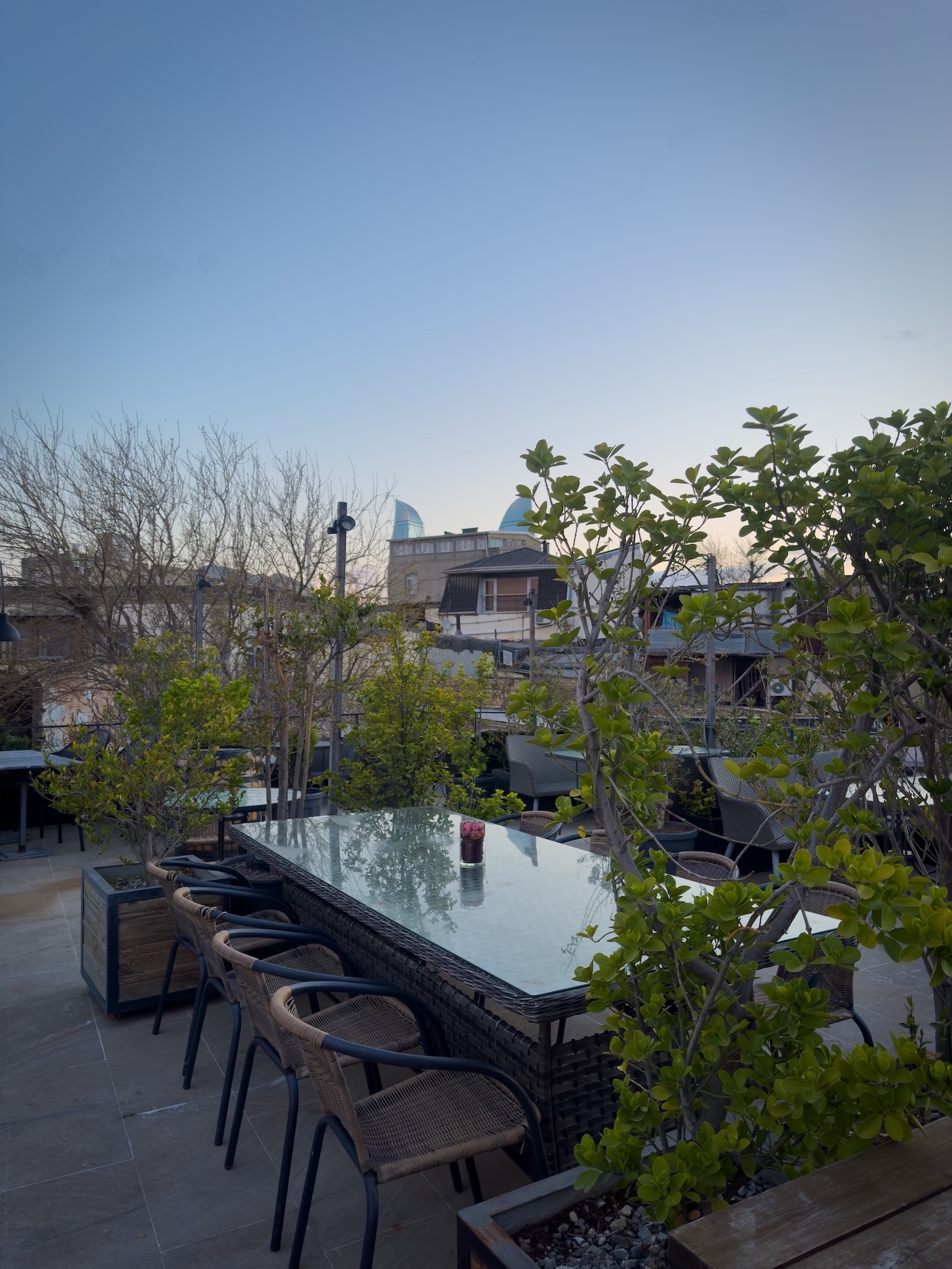 Изображение на странице about 2